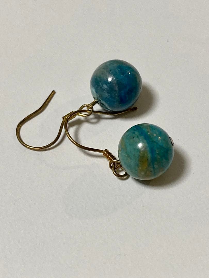 天然石ターコイズピアス