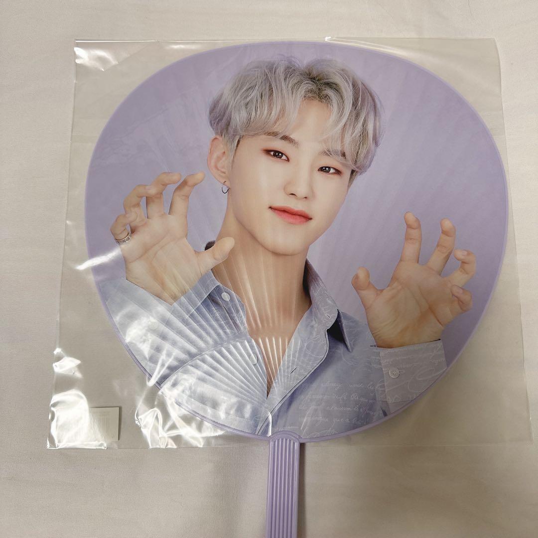 seventeen うちわ ホシ