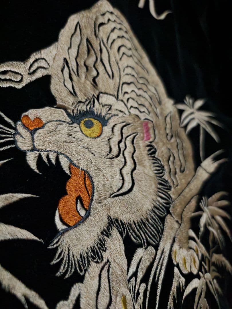 TAILOR トウヨウ 日本限定 スカジャン 虎龍ワシ地図 別珍 サテン