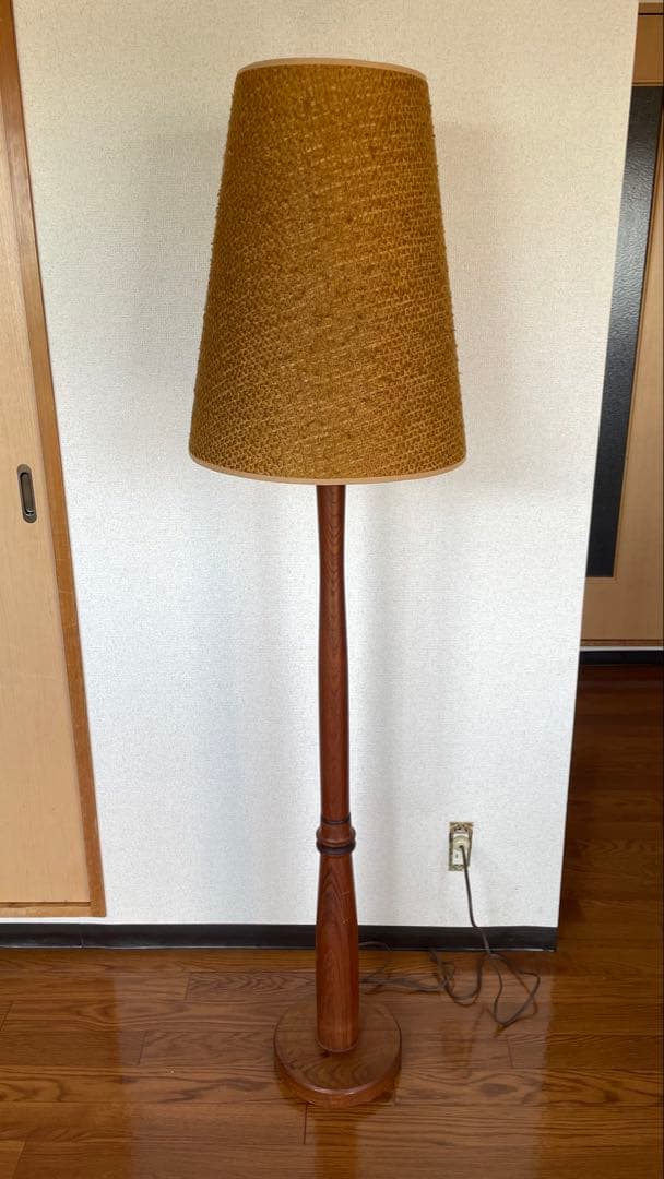 【最終値下げ】 ヴィンテージ フロアランプ チーク材/フロアライト 照明