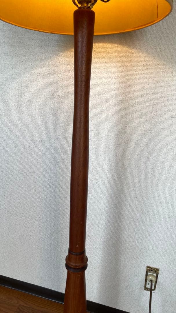 【最終値下げ】 ヴィンテージ フロアランプ チーク材/フロアライト 照明