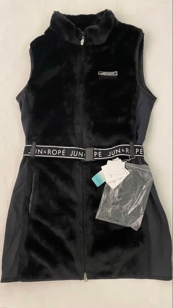 ジュン&ロペ ブラックファーベスト ワンピース