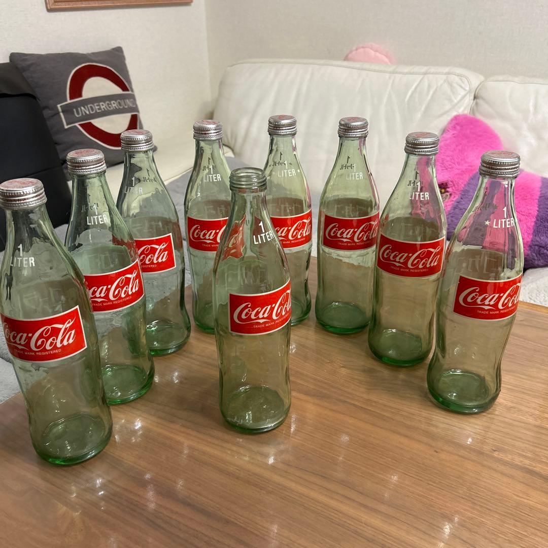お値下げしました。レトロ　 コカ.コーラ1リットル瓶9本&プラケース