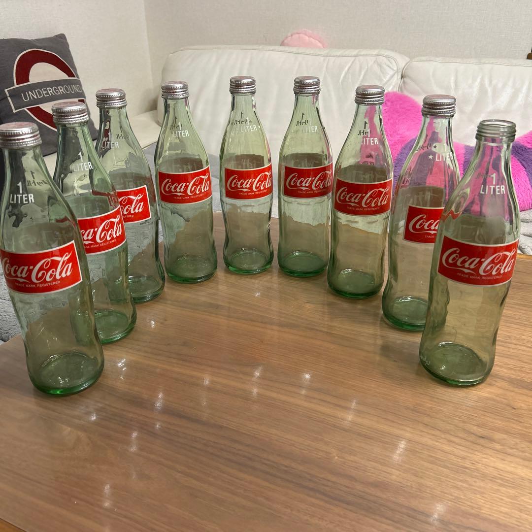 お値下げしました。レトロ　 コカ.コーラ1リットル瓶9本&プラケース