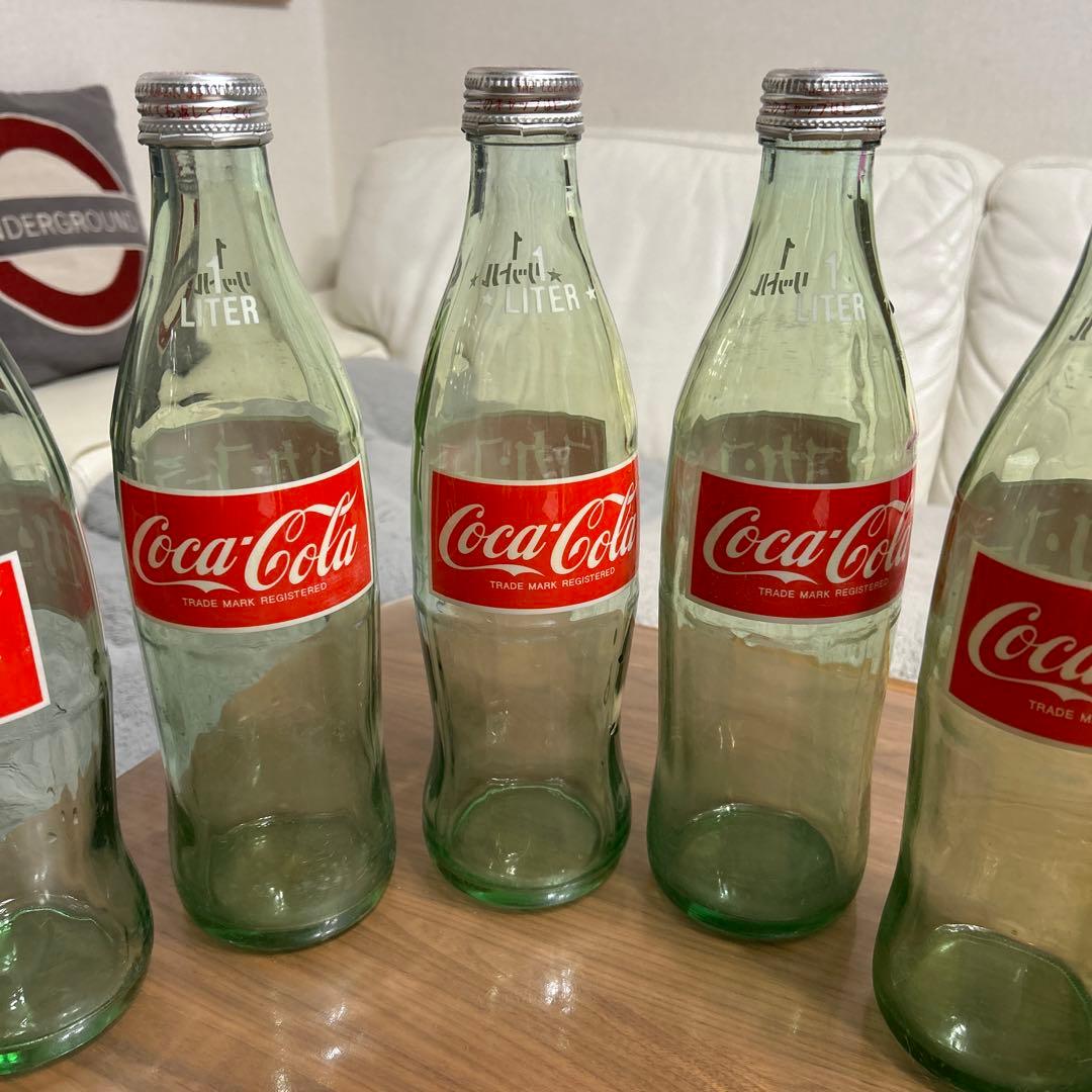 お値下げしました。レトロ　 コカ.コーラ1リットル瓶9本&プラケース