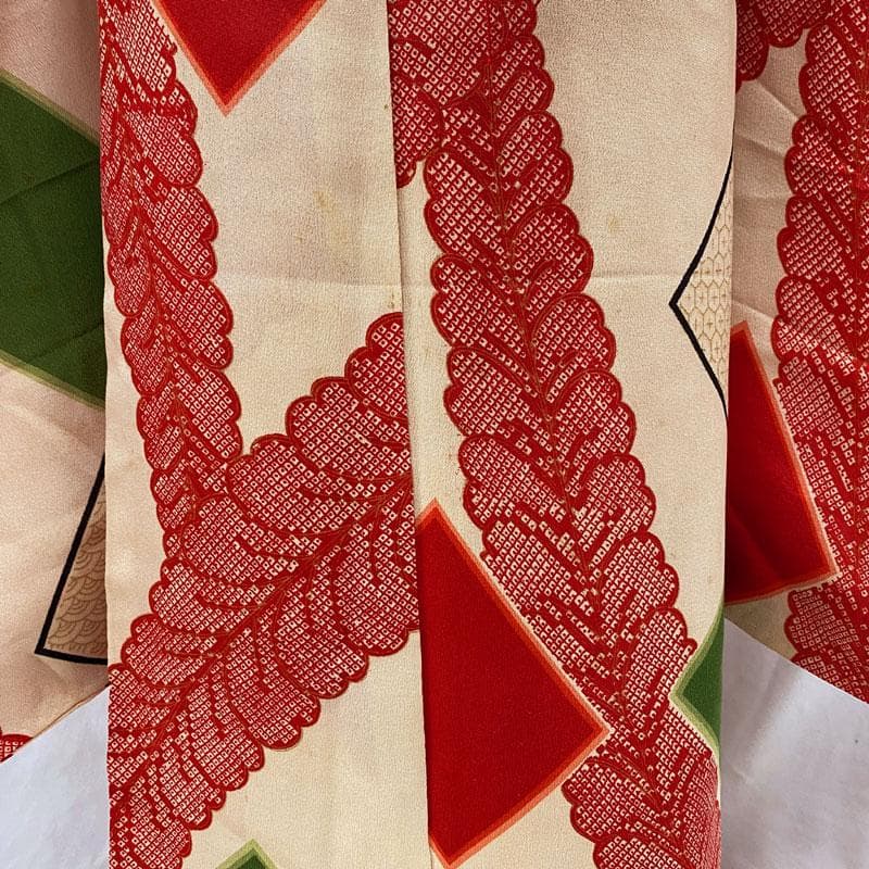 510ag49◎七五三 七歳 女児 アンティーク着物&丸帯 総柄 薄香色◎