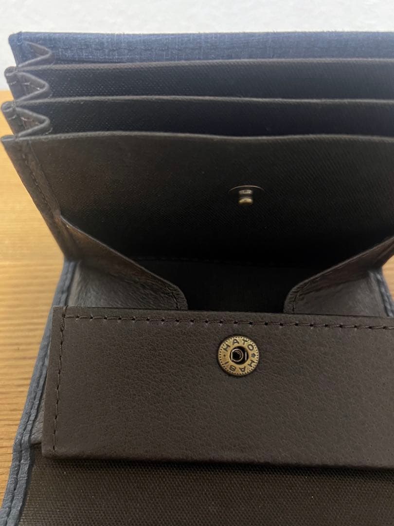 エムピウ　二つ折り財布