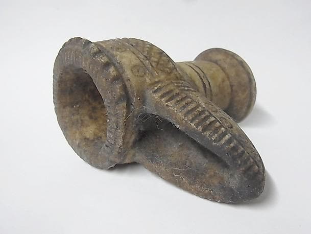 【X0402】アフガニスタン 遊牧民族　古代ランプ ( 燈明台 )　石器　彫刻品