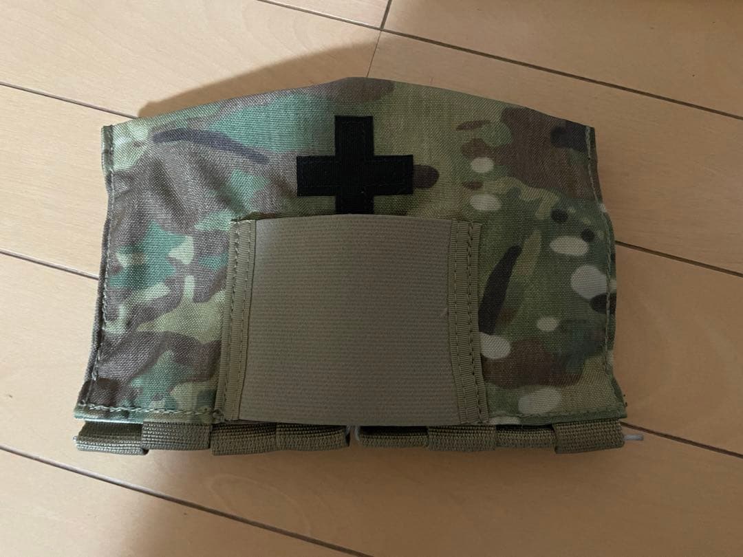 LBT 9022b-t メディックポーチ　実物