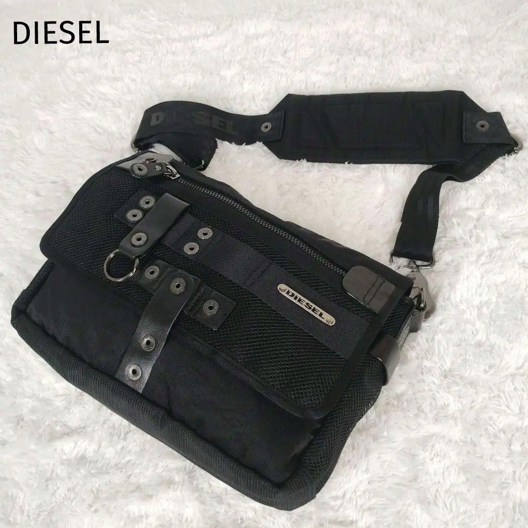 【激レア✨美品】90s　ディーゼル　メッセンジャーバッグ　メタルロゴ　Y2K　黒