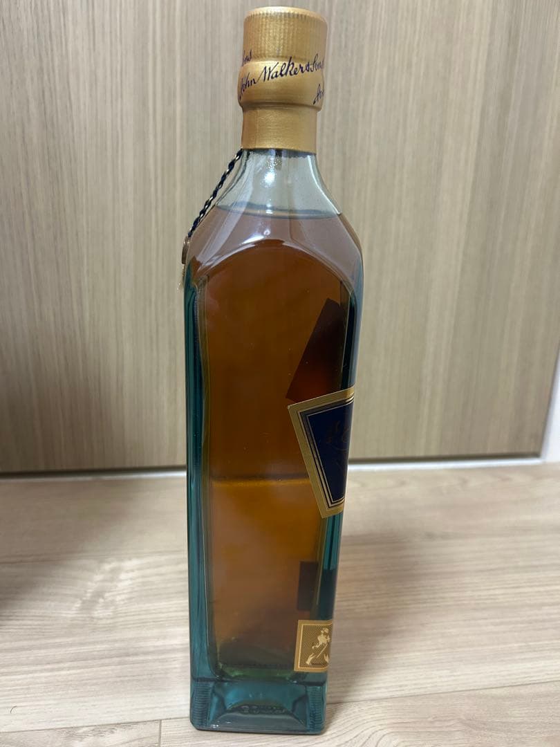 ジョニーウォーカー ブルーラベル 750ml 限定版