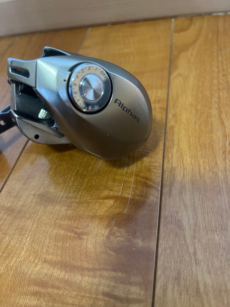 美品 Daiwa ベイトリール alphas 150H ダイワ ケース付き