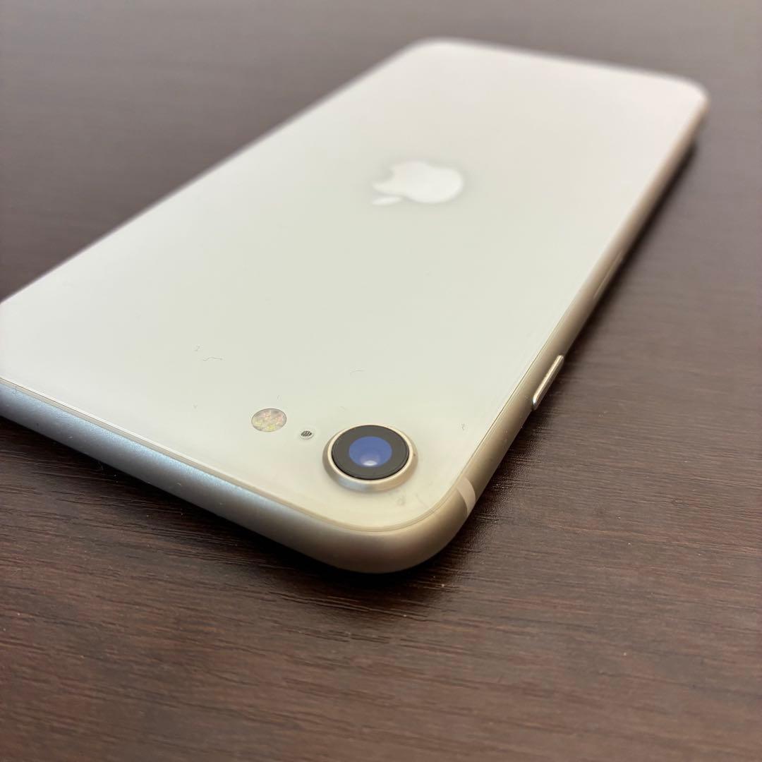 iPhone SE 第3世代 (SE3) 64GB ホワイト