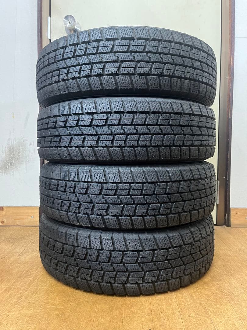 ⑩2020年製 グッドイヤー 中古冬タイヤ 165/65R14 4本セット