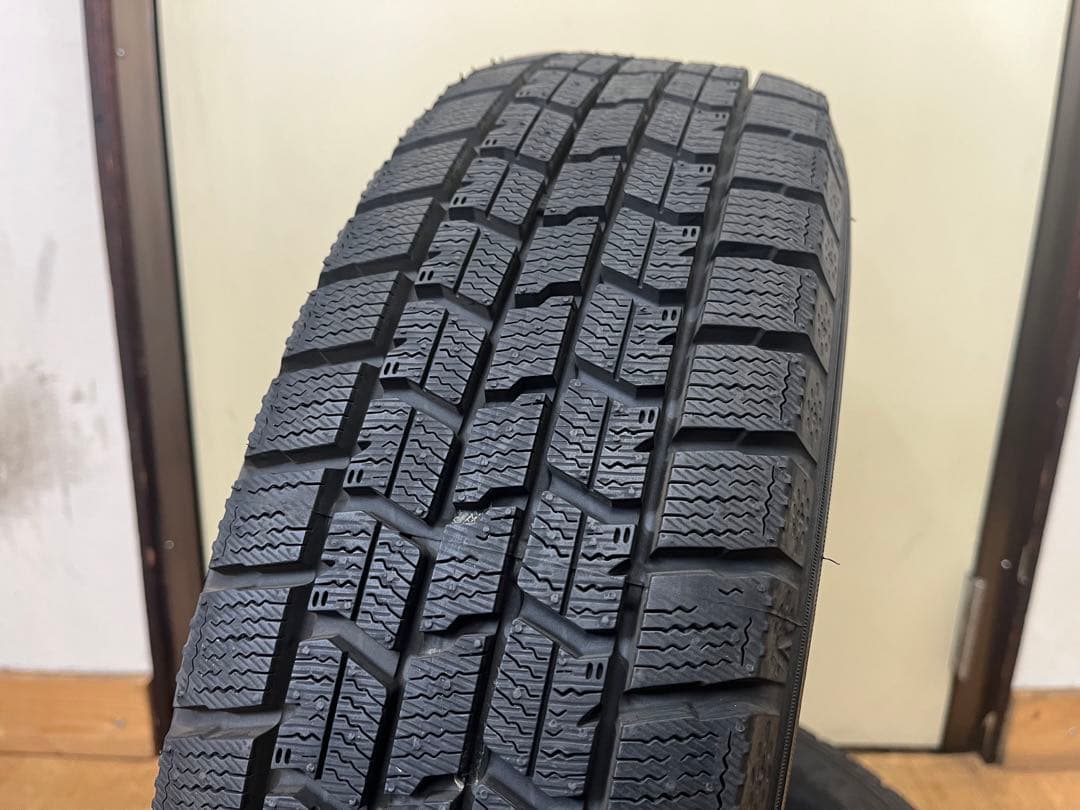⑩2020年製 グッドイヤー 中古冬タイヤ 165/65R14 4本セット