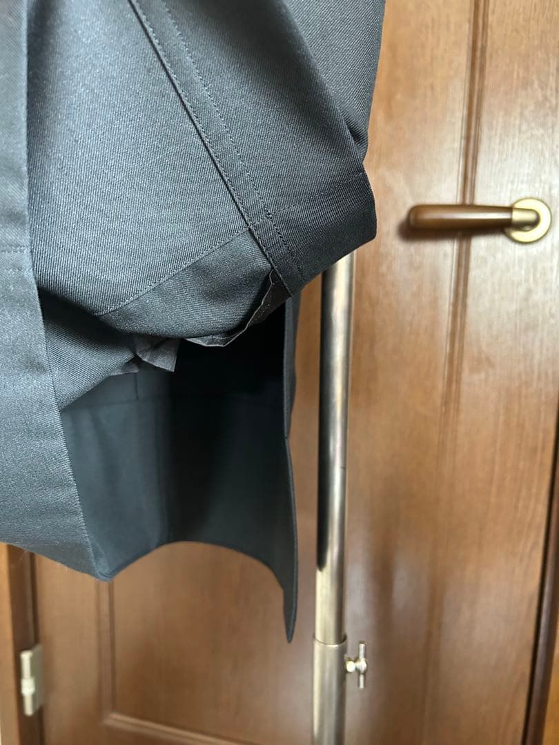 マディソンブルー黒スカート