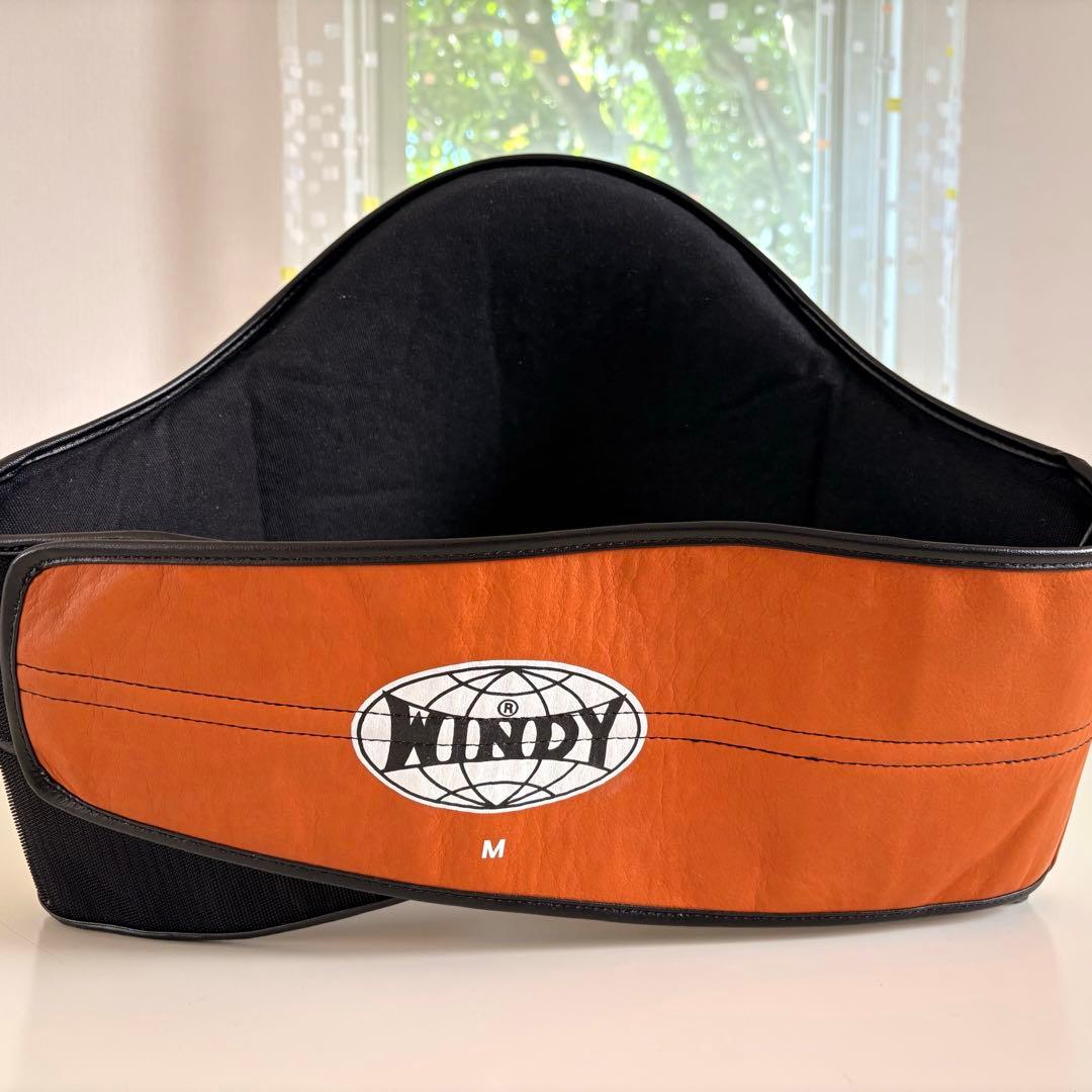 【美品】WINDY ベリープロテクター