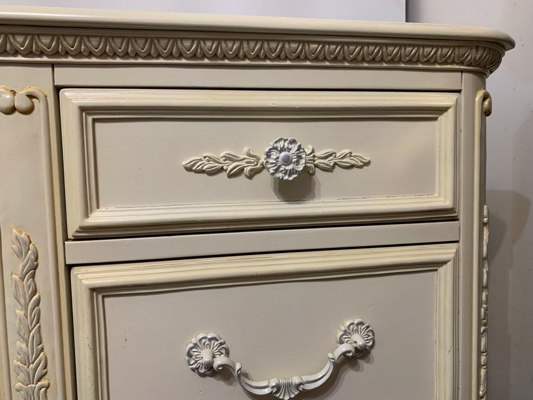 ジェシカ マクリントック 白　家具　デスク　机　輸入アンティーク ホワイト