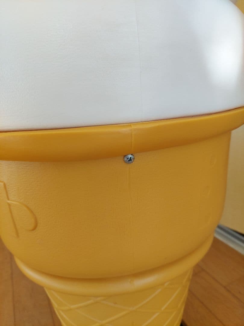 アイスクリーム型ディスプレイ