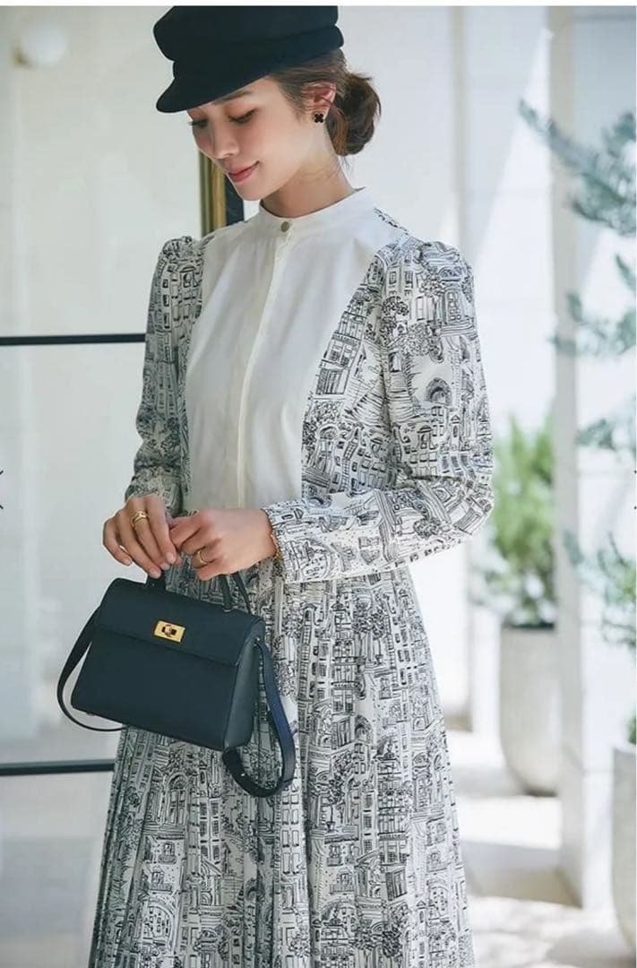 ブラックフライデー期間限定値下げ　セブンテン タウンプリントワンピース