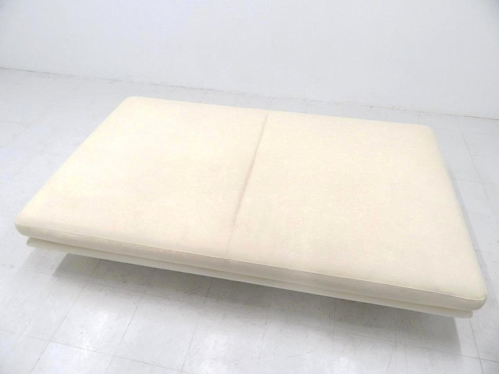 展示品　リーンロゼ　プラド　3人掛けソファ　トリプルソファ　モダン　デイベッド