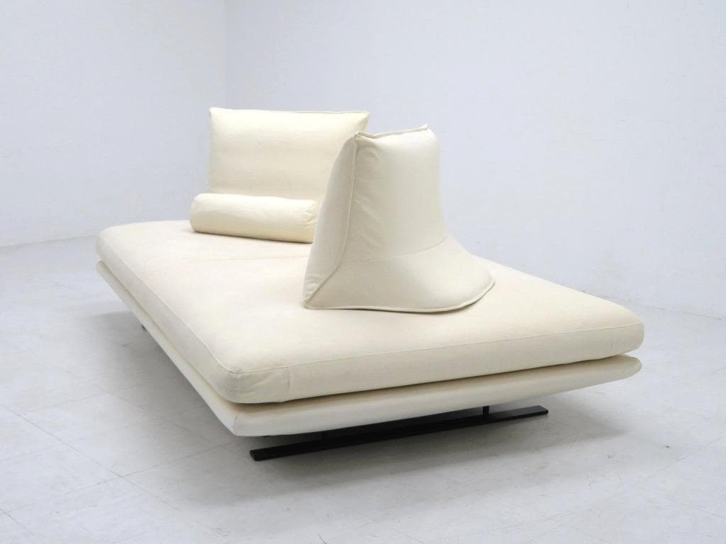 展示品　リーンロゼ　プラド　3人掛けソファ　トリプルソファ　モダン　デイベッド