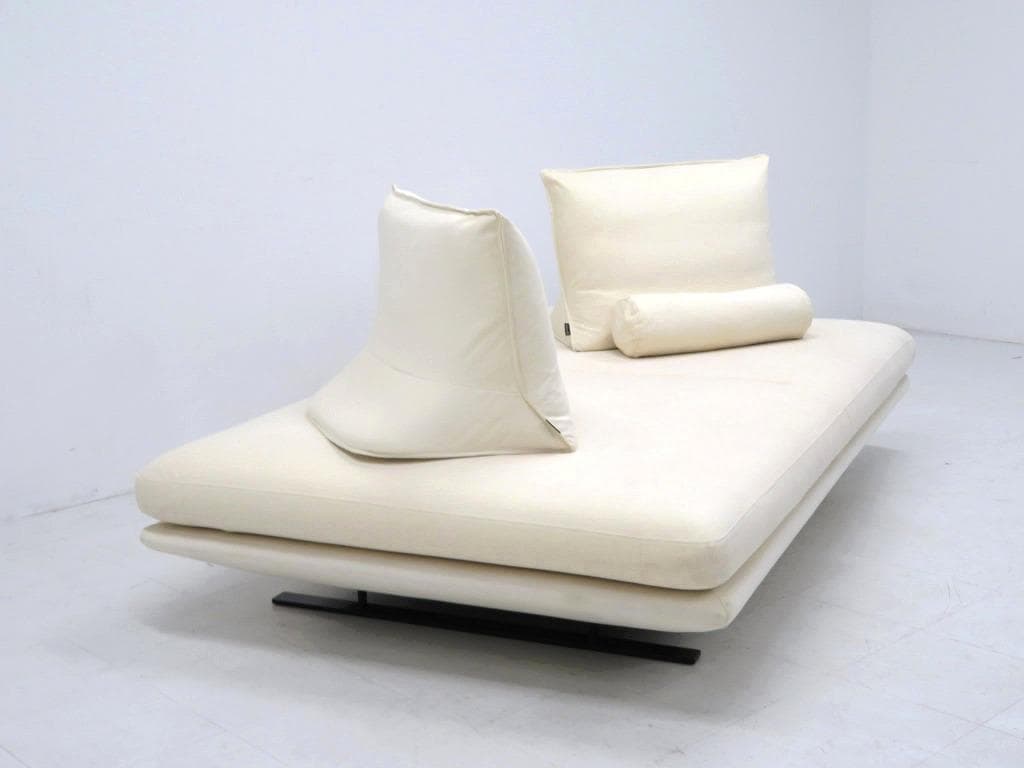 展示品　リーンロゼ　プラド　3人掛けソファ　トリプルソファ　モダン　デイベッド