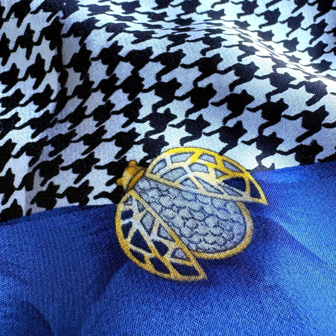 【✨希少】クリスチャンディオール シルクスカーフ 大判 バラてんとう虫 金金具