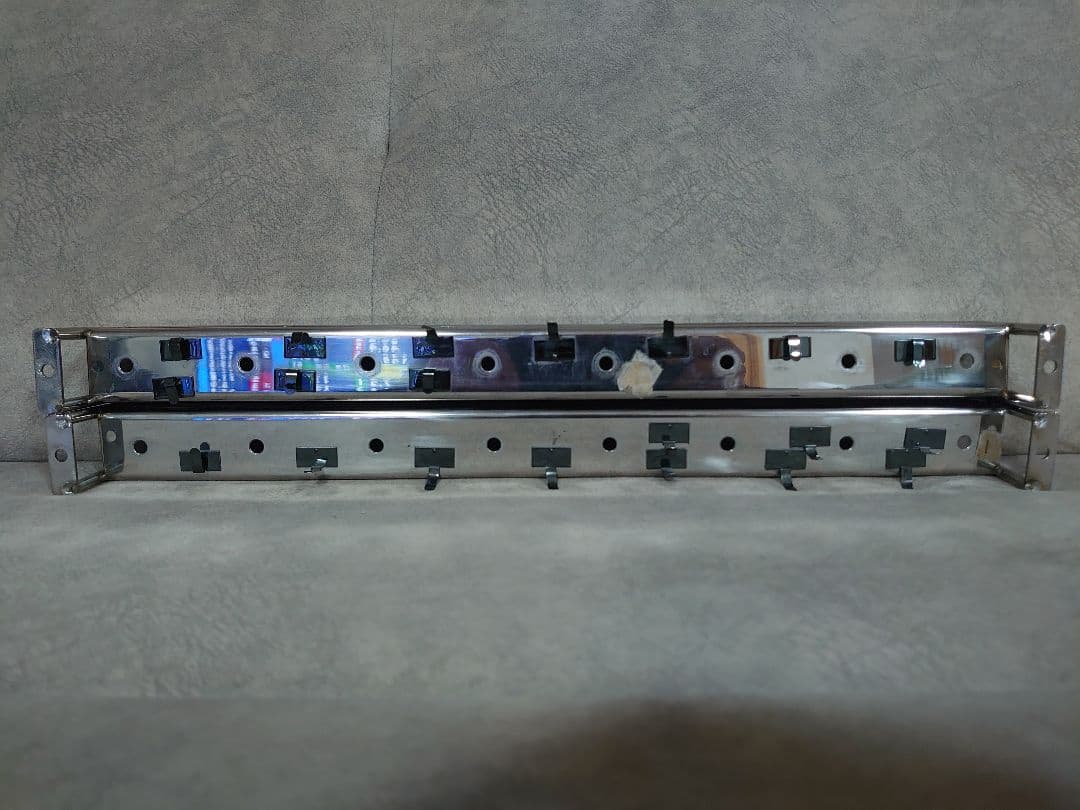 石倉板金製 パイロットランプ 車高灯 内ウロコ