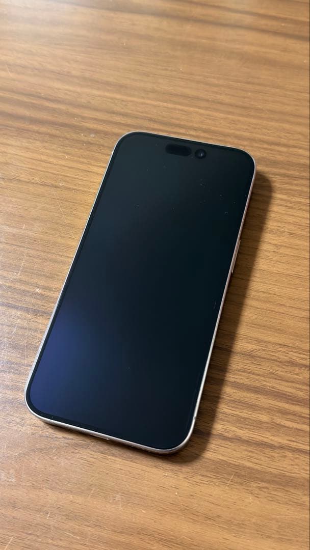 【美品】iPhone15Pro 256GB ナチュラルチタニウム★新品ケース付★