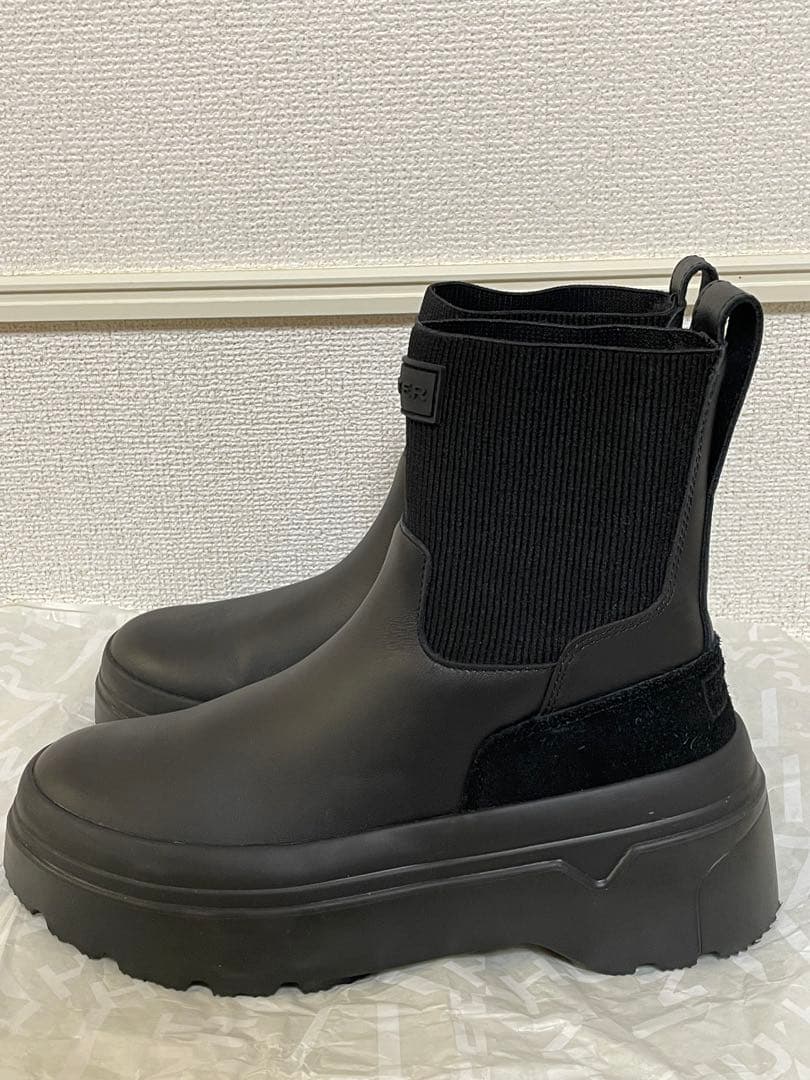 HUNTERレディース エクスプローラー チェルシー フラットフォームブーツ