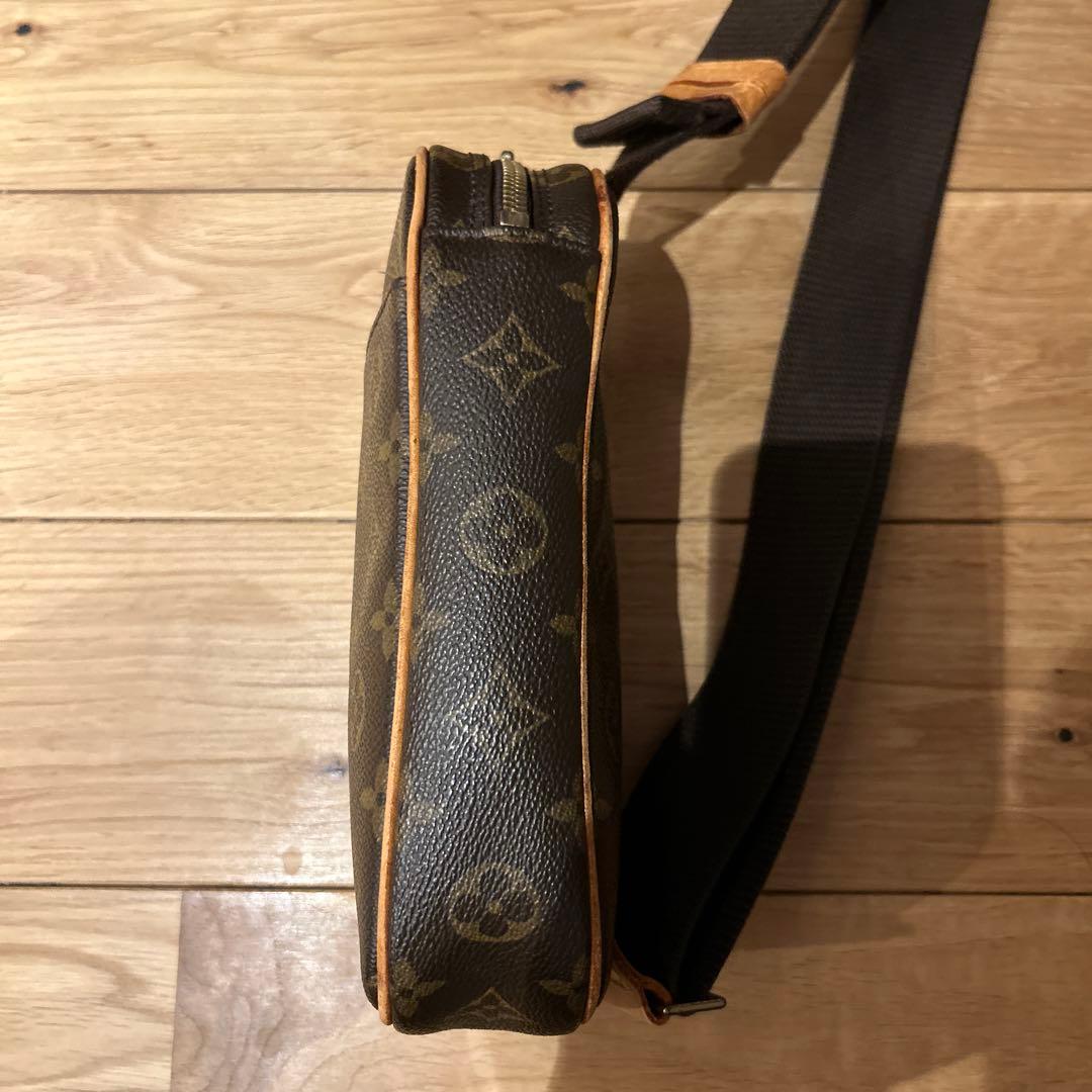 Louis Vuitton ボディバッグ ポシェットガンジュ