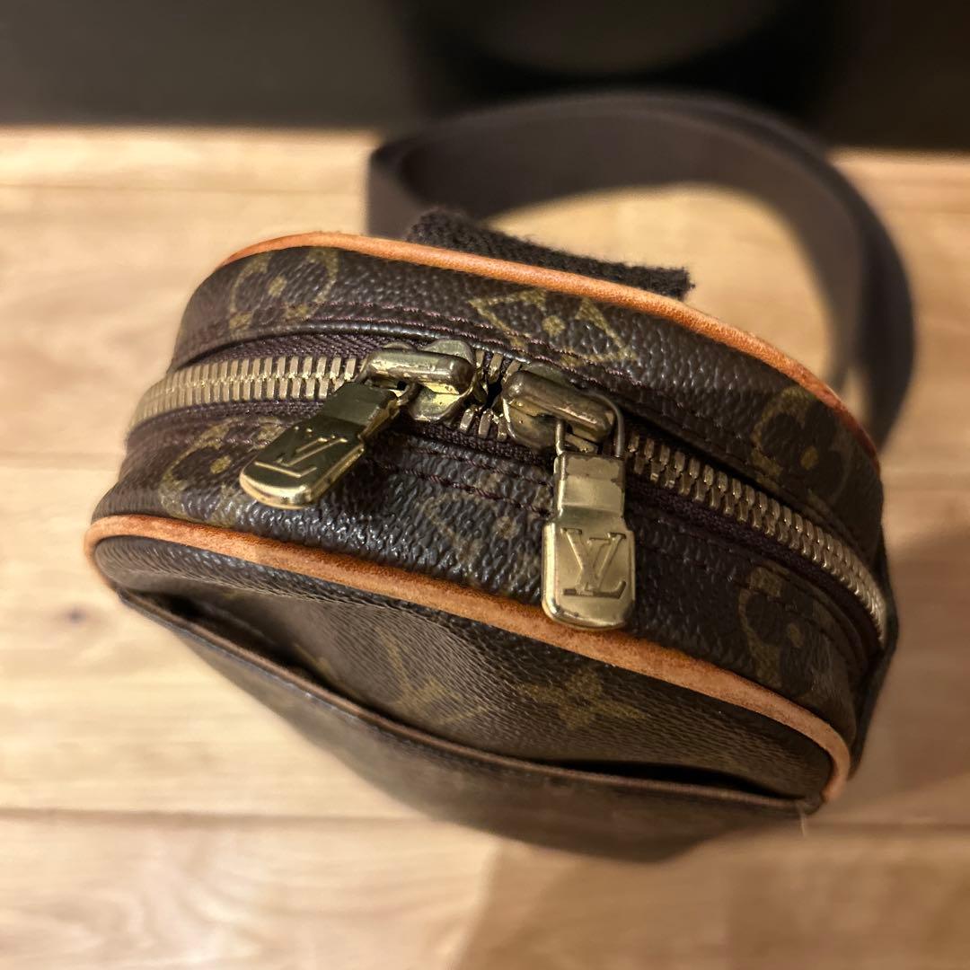 Louis Vuitton ボディバッグ ポシェットガンジュ