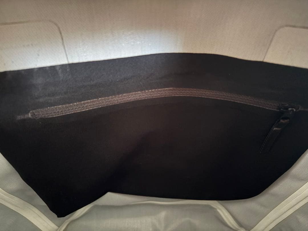 バッグ ARC'TERYX VEILANCE Seque Tote
