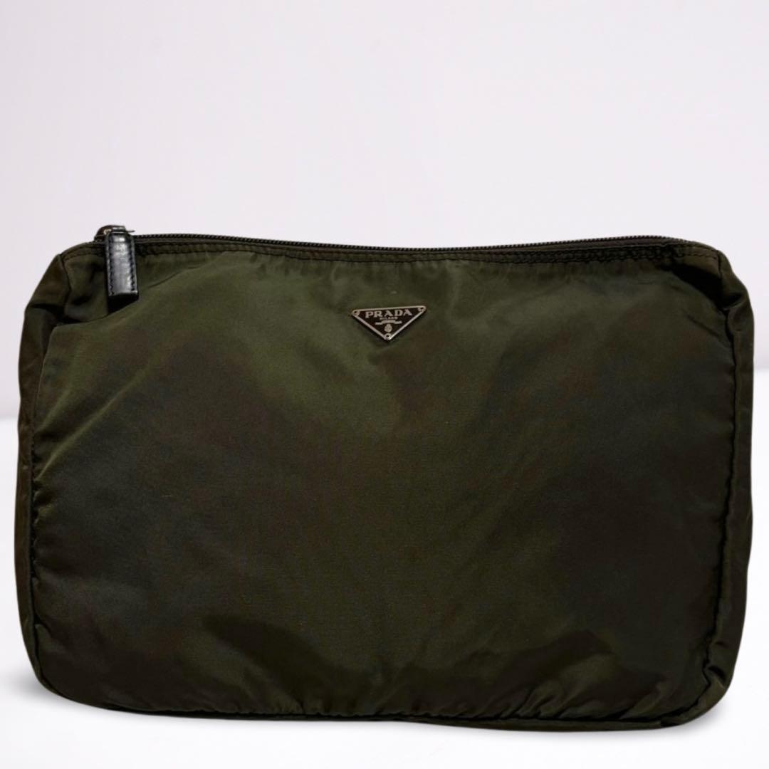【正規品】プラダ PRADA ナイロン ポーチ カーキ 小物入れ 三角ロゴ