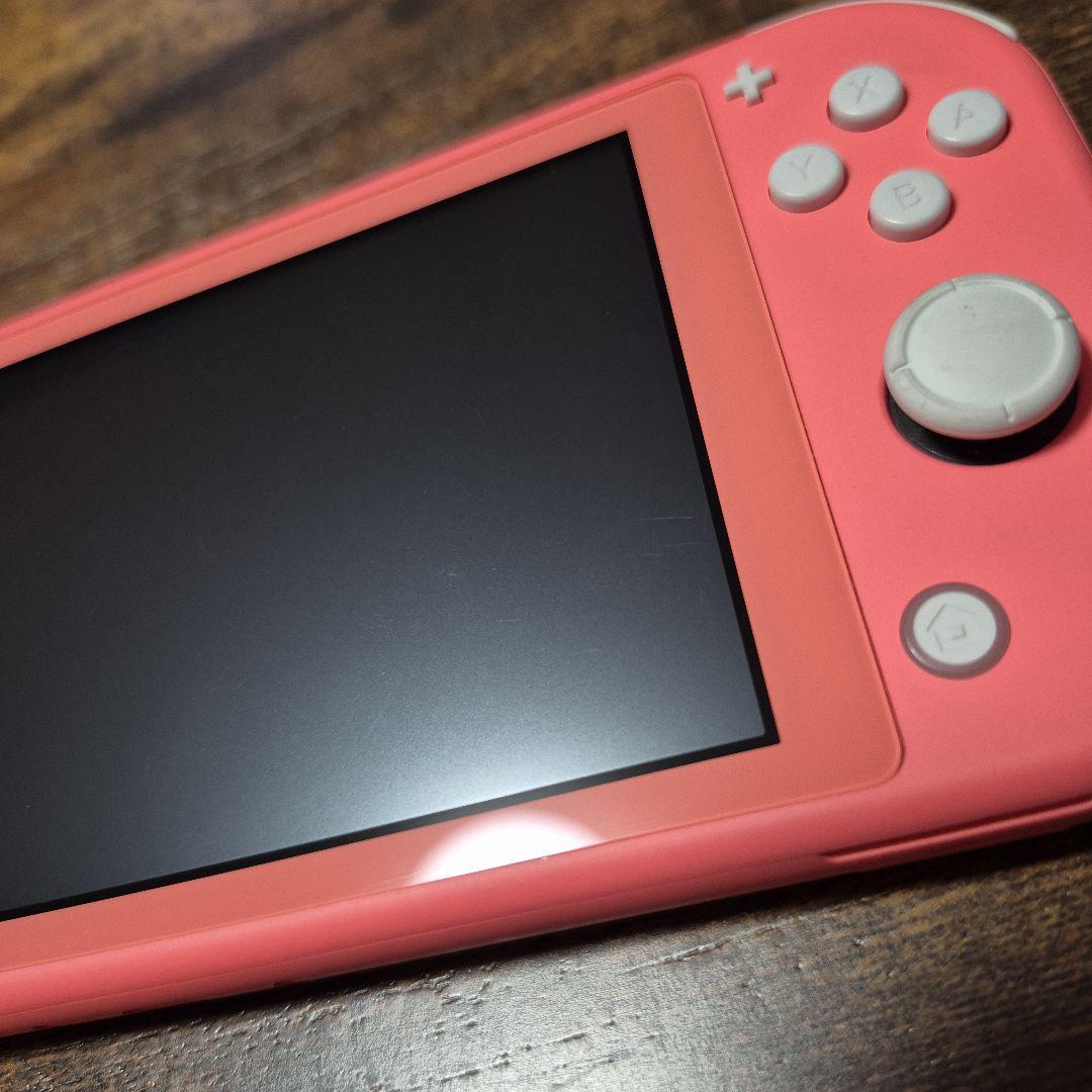 Nintendo Switch Lite　本体　コーラル