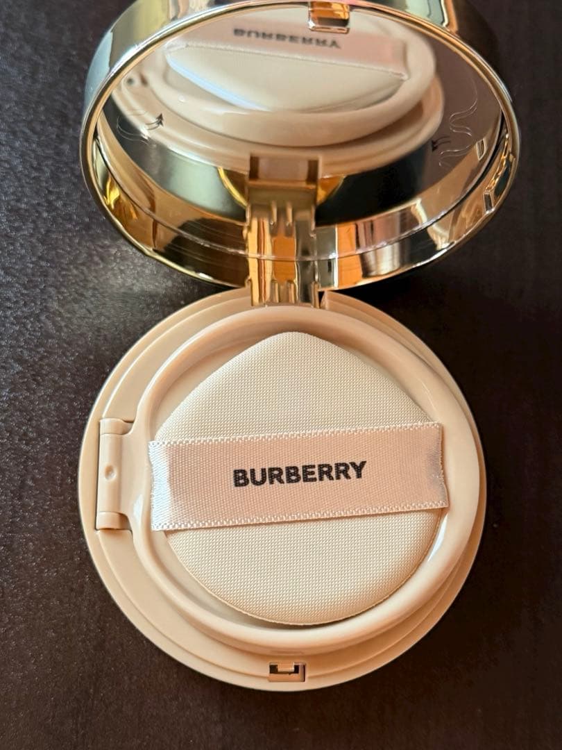 新品BURBERRY BEYOND WEAR限定版 クッションファンデーション
