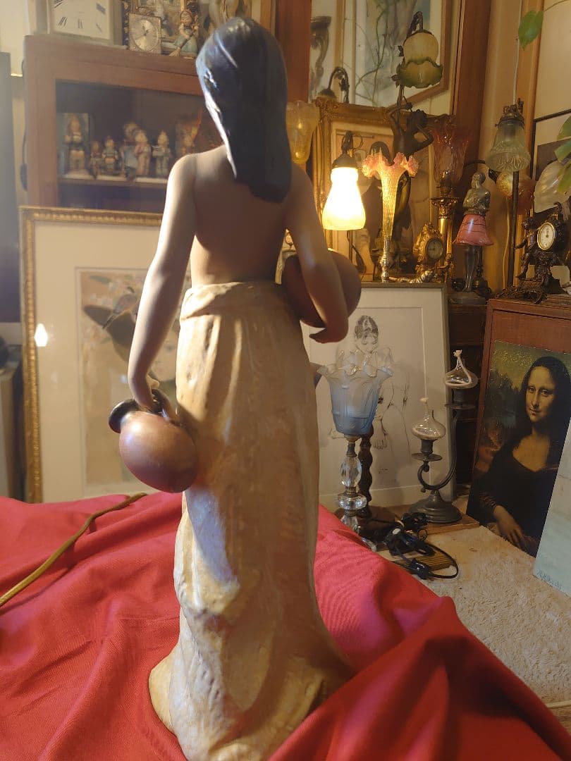 LLADRO Water Girl　リヤドロ 水差しを持つ女 グレス