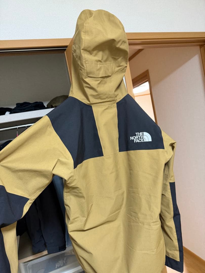 THE NORTH FACE マウンテンパーカー ベージュ/ブラック