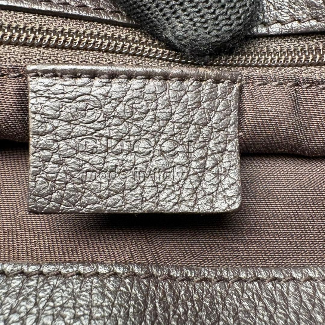 011 極美品 GUCCI ハンドバッグ トートバッグ 肩掛け GG柄