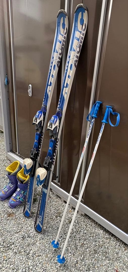 Atomic スキーセット 板160・ブーツ25.5・ストック100