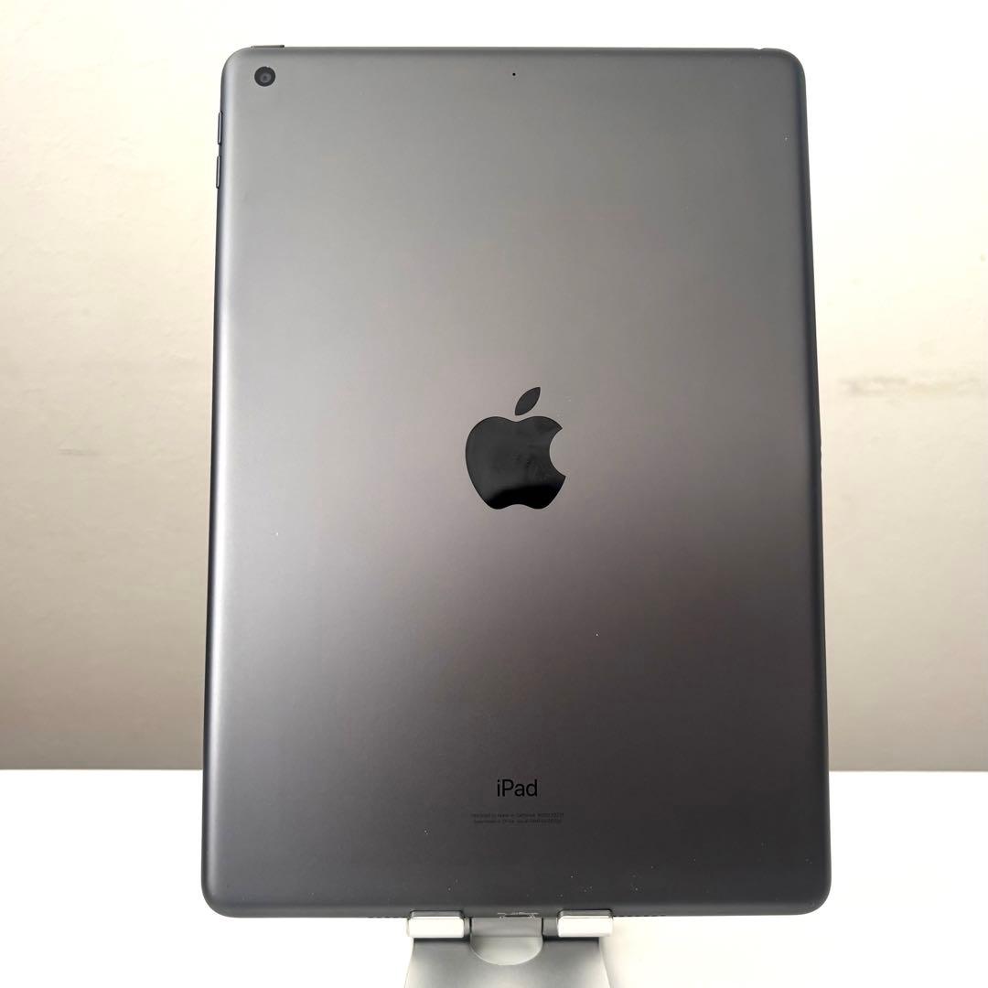 【完動品】Apple iPad 第8世代 128GB Wi-Fi スペースグレー