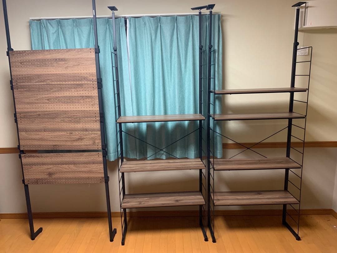 ニトリ Nポルダ【80cm✖️30cm 2セット突っ張り壁面収納パンチングボード】