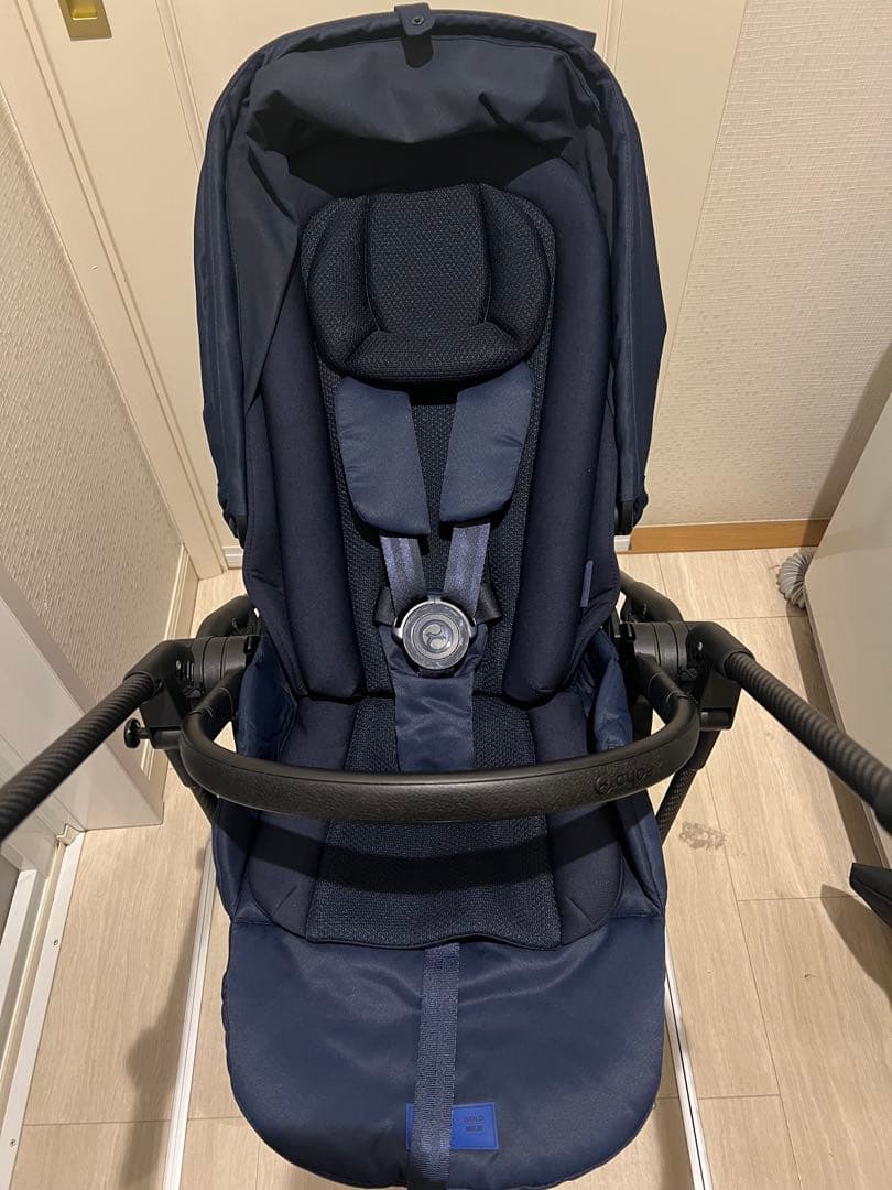 cybex サイベックス メリオカーボン　2024年モデル　ダークブルー