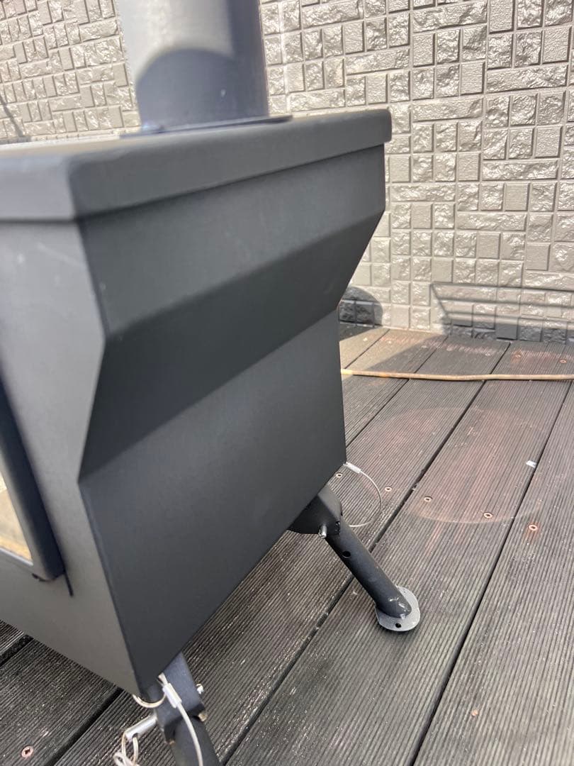 FUTUREFOX 　薪ストーブ　煙突 ダンパー付属 3面ガラス 鉄製