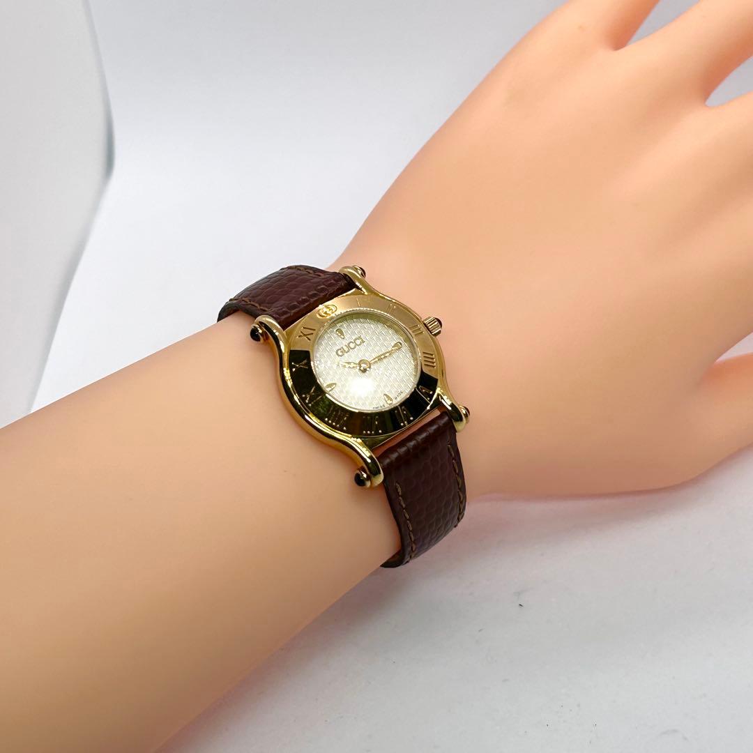 新品電池/稼働 GUCCI 6500L 未使用級 腕時計 QZ レディース