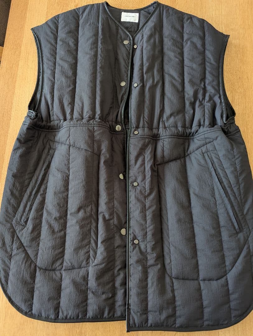 アーバンリサーチ　キルティングジレ