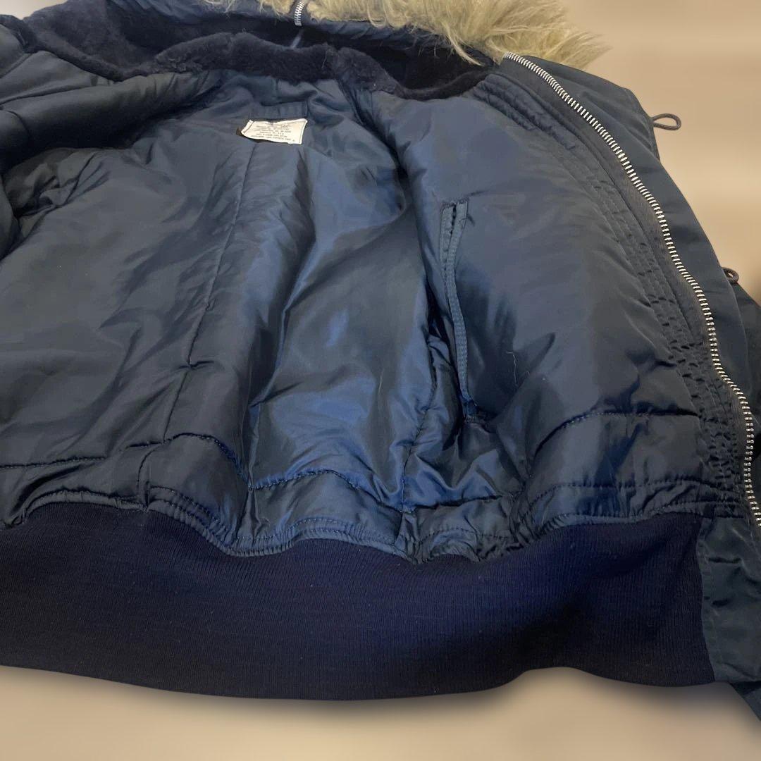 ま*ん様 USA製Alpha IndustriesミリタリージャケットN-2B