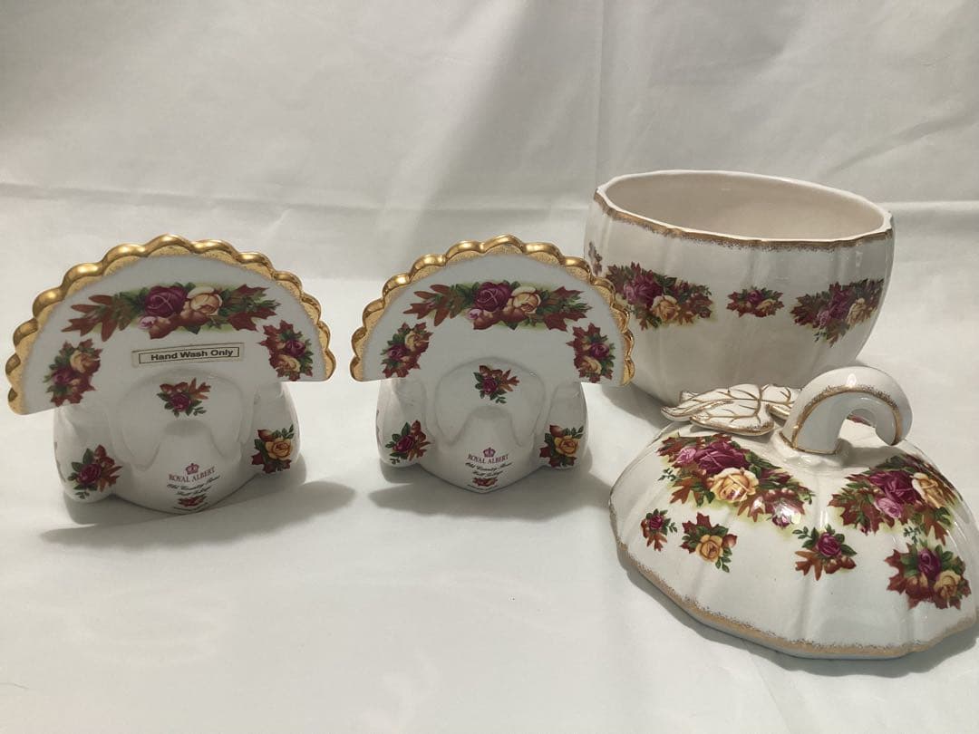 ロイヤルアルバートオールドカントリーローズ　ソルト&ペッパー、キャンディポット