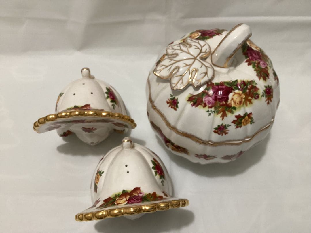 ロイヤルアルバートオールドカントリーローズ　ソルト&ペッパー、キャンディポット